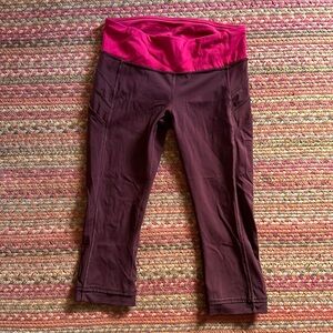 LULULEMON MAROON RUNNING REFLECTIVE MESH CROP LEGGINGS